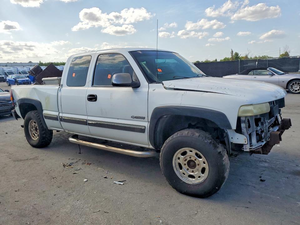 49607706 :رقم المزاد ، 1GCGK29U7XE207069 vin ، 1999 Chevrolet Silverado مزاد بيع