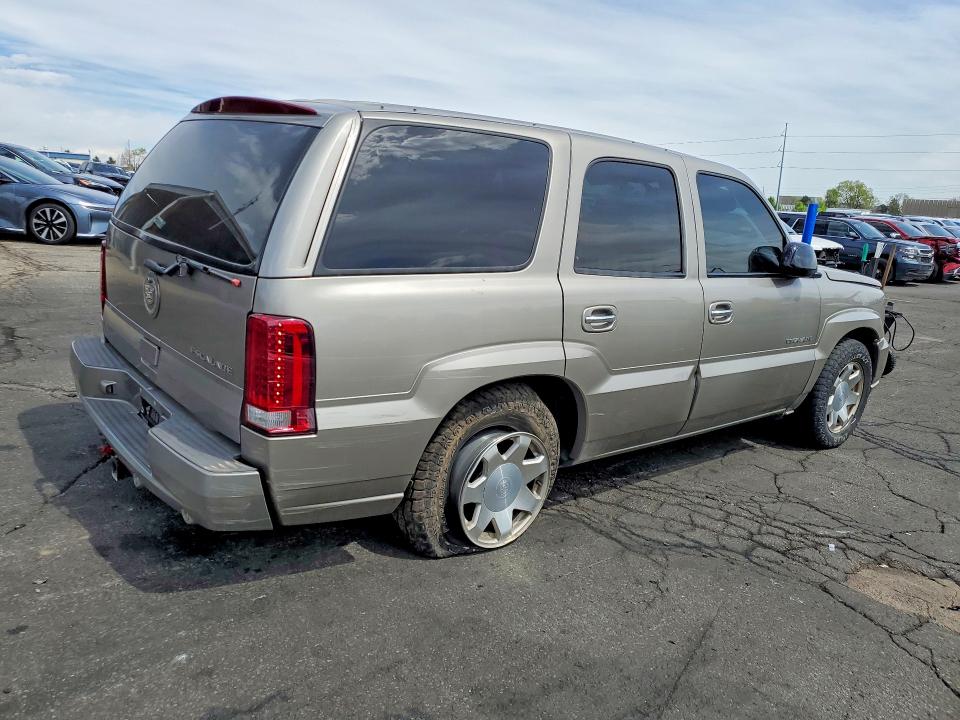 49435356 :رقم المزاد ، 1GYEK63N32R308752 vin ، 2002 Cadillac Escalade مزاد بيع