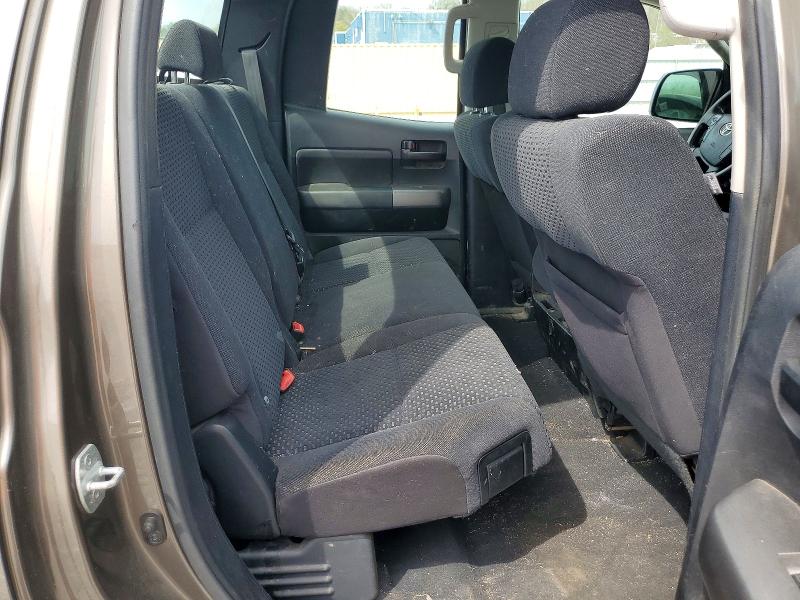 50222246 :رقم المزاد ، 5TFUM5F10AX013679 vin ، 2010 Toyota Tundra مزاد بيع