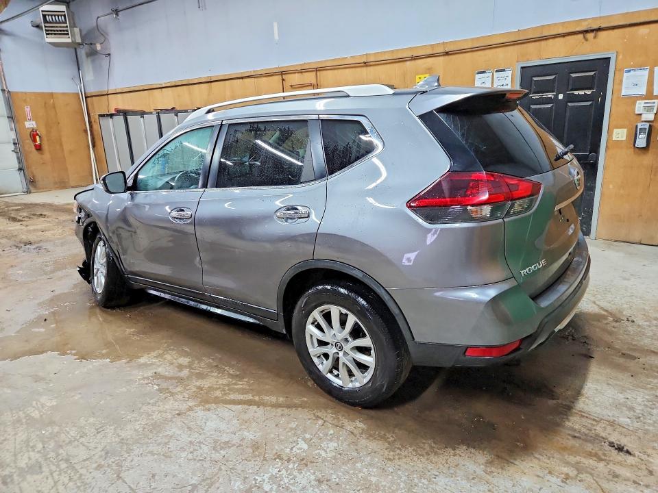 51696446 :رقم المزاد ، KNMAT2MV3JP526399 vin ، 2018 Nissan Rogue مزاد بيع