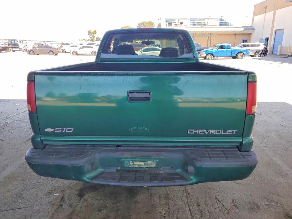 Auction sale of the 2000 Chevrolet S Truck, vin: 1GCCS19W3YK187786, lot number: 51319206