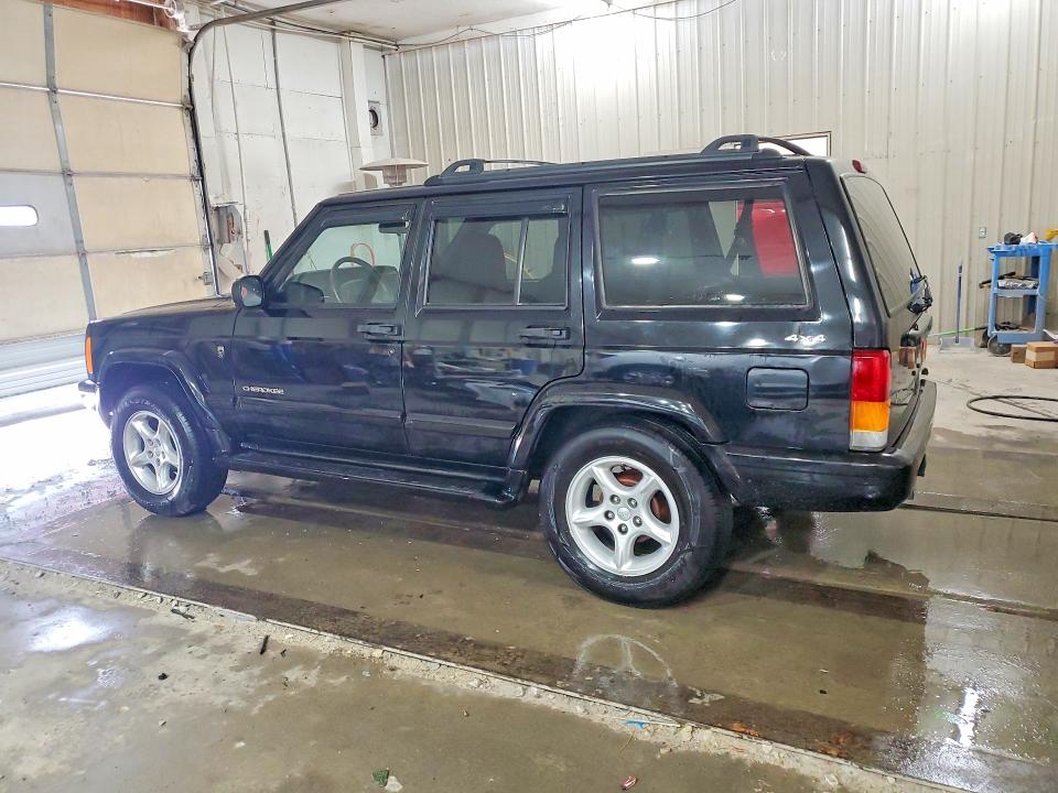 Продаж на аукціоні авто 2001 Jeep Cherokee, vin: 1J4FF48S41L608426, номер лоту: 51639876