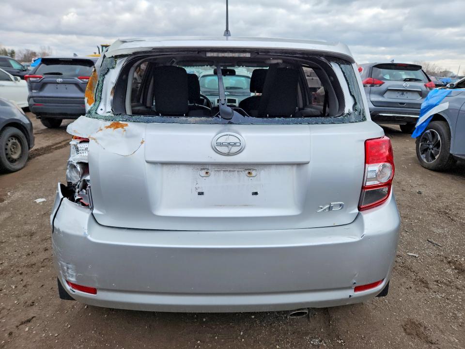 2011 Scion Xd მანქანა იყიდება აუქციონზე, vin: JTKKU4B4XB1011081, აუქციონის ნომერი: 47080036