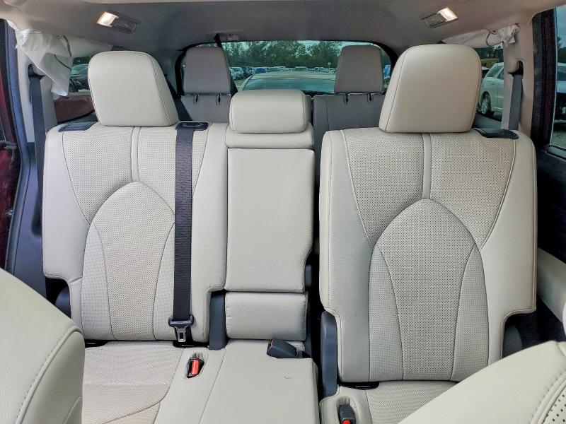 Aukcja sprzedaży 2024 Toyota Grand Highlander, vin: 5TDAAAA52RS012680, numer aukcji: 48158386