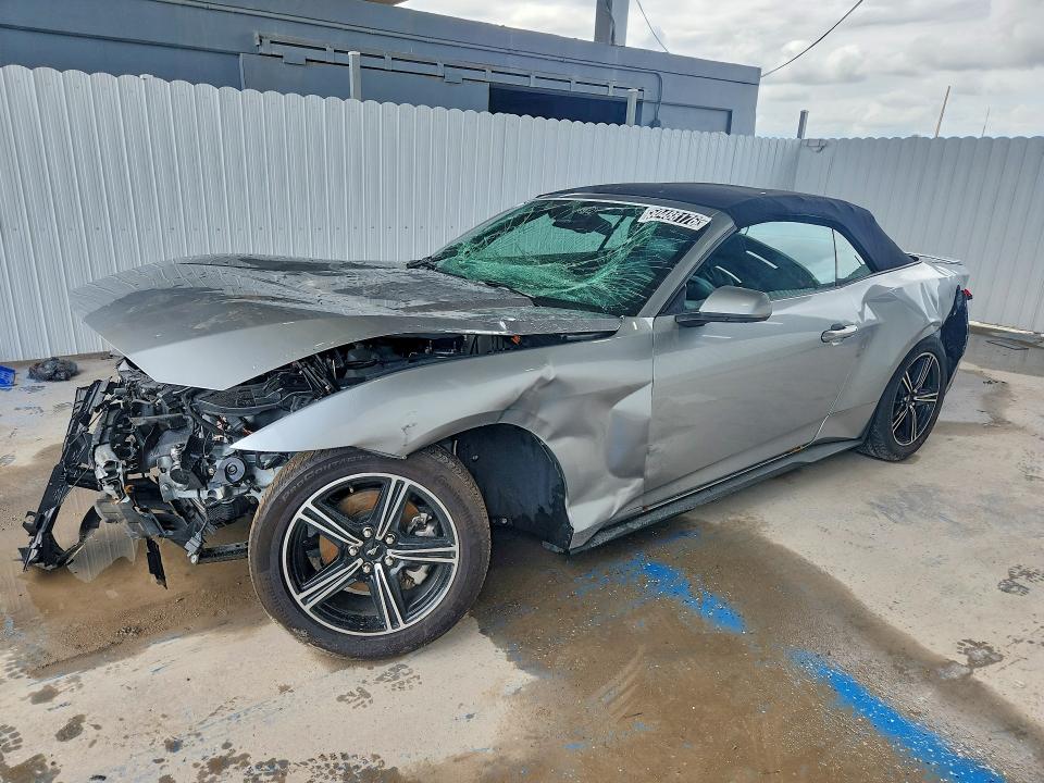 50488176 :رقم المزاد ، 1FAGP8UH7S5120642 vin ، 2025 Ford Mustang مزاد بيع