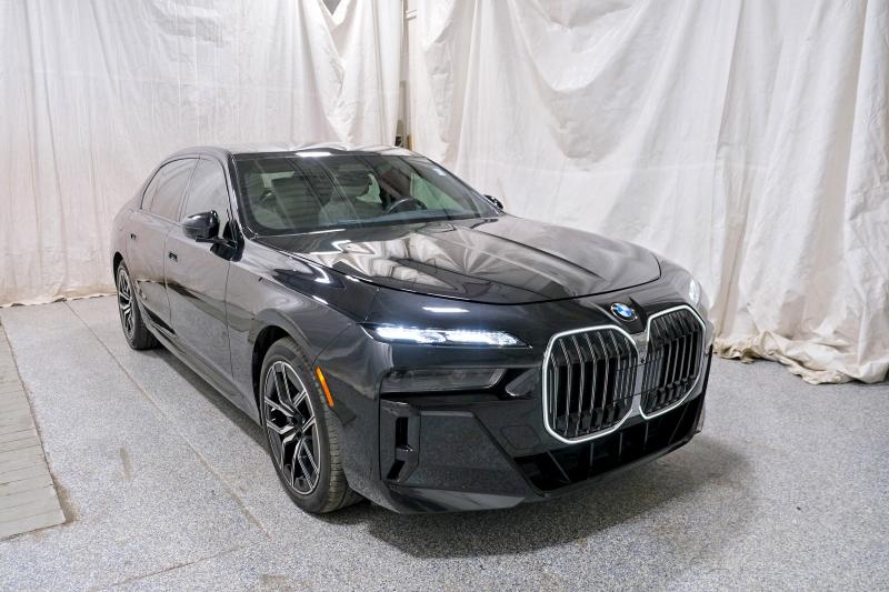 Продаж на аукціоні авто 2023 Bmw 760, vin: WBA33EJ02PCM30053, номер лоту: 50787856
