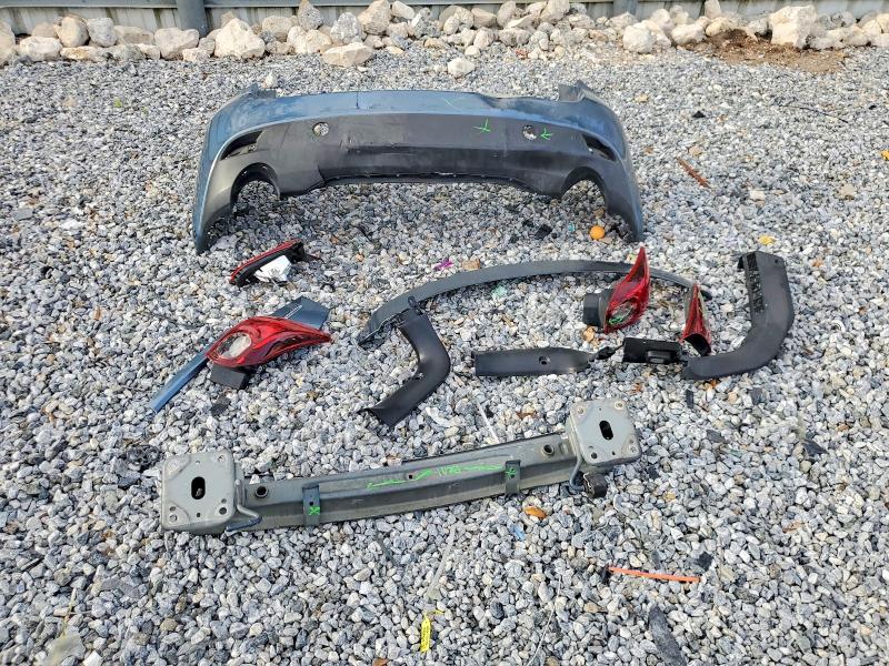 2015 Mazda 3 მანქანა იყიდება აუქციონზე, vin: JM1BM1M74F1235918, აუქციონის ნომერი: 49330706