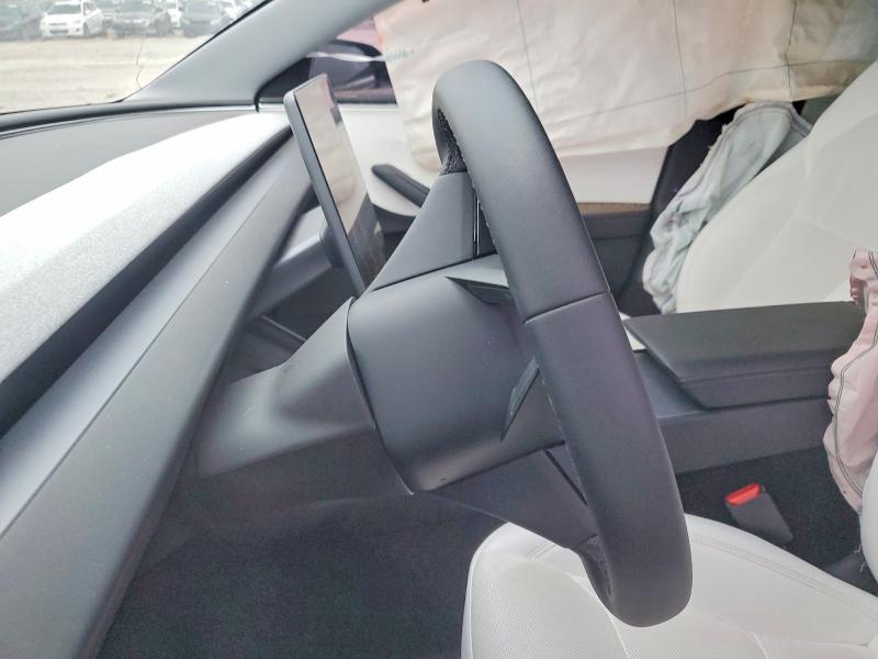 Продажа на аукционе авто 2024 Tesla Model 3, vin: 5YJ3E1EA0RF860792, номер лота: 51334676