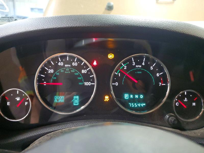 2015 Jeep Wrangler Unlimited მანქანა იყიდება აუქციონზე, vin: 1C4HJWFG2FL675220, აუქციონის ნომერი: 48601136