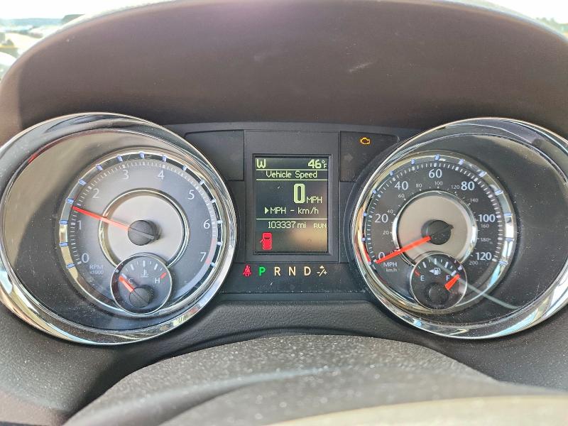 50243146 :رقم المزاد ، 2C4RC1BGXDR796587 vin ، 2013 Chrysler Town & Country مزاد بيع