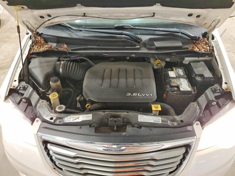 2013 Chrysler Town & Country მანქანა იყიდება აუქციონზე, vin: 2C4RC1BG1DR632208, აუქციონის ნომერი: 47772556