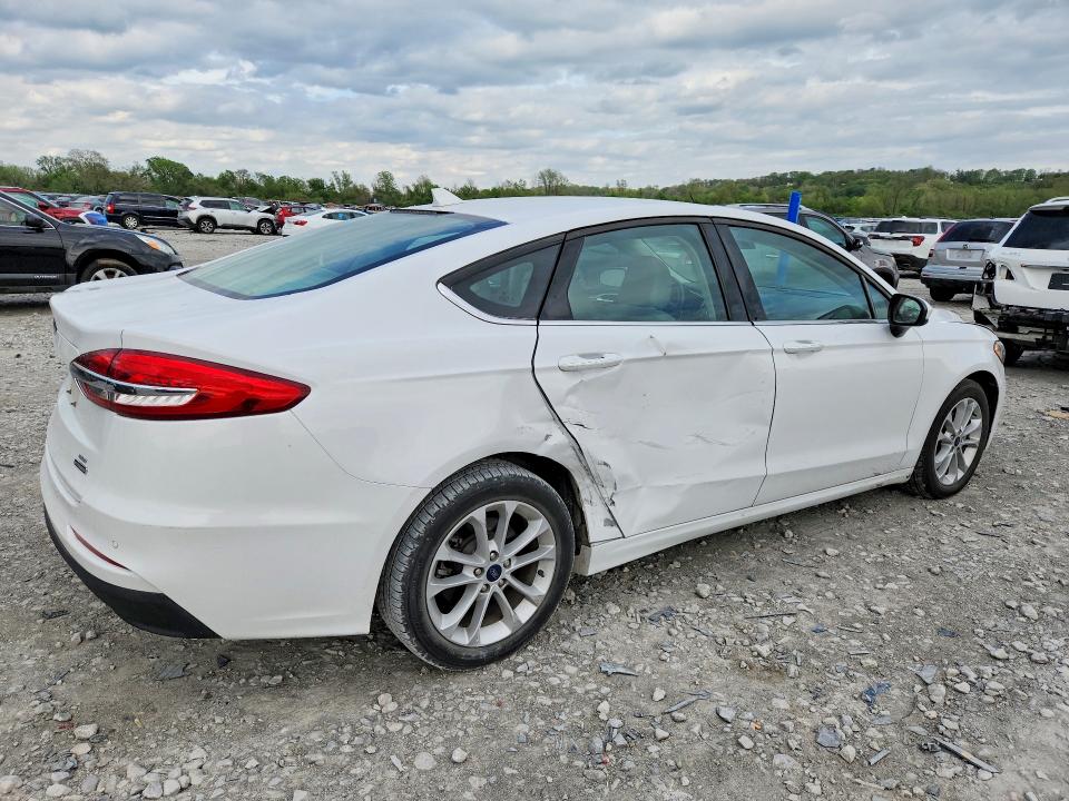 Продаж на аукціоні авто 2020 Ford Fusion, vin: 3FA6P0LUXLR216792, номер лоту: 49796826