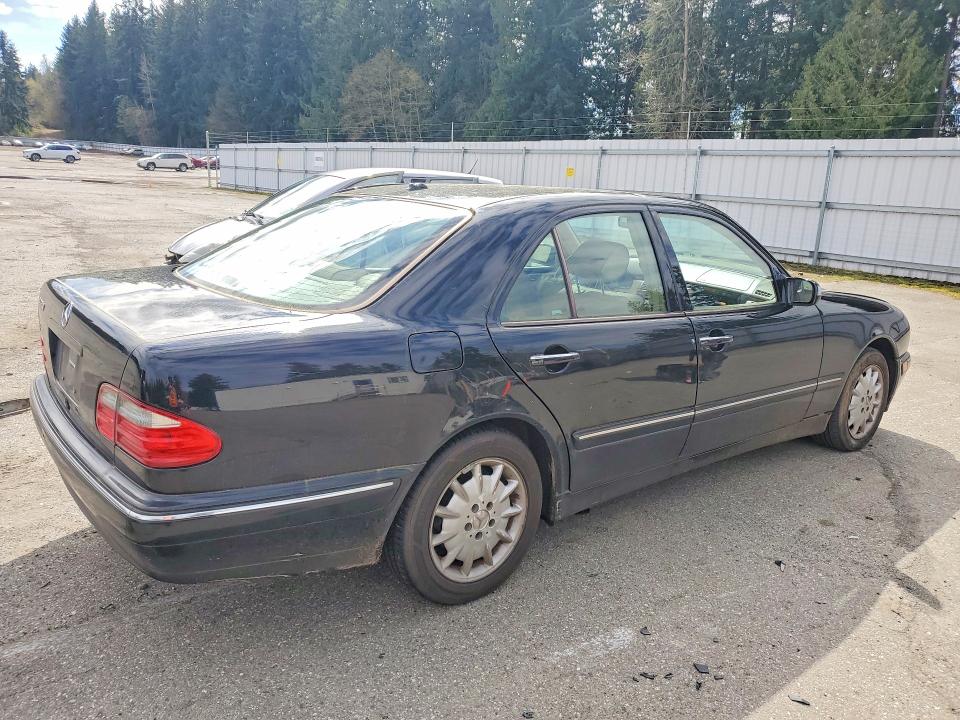 Продаж на аукціоні авто 2001 Mercedes-benz E, vin: WDBJF65J81B386260, номер лоту: 48790776