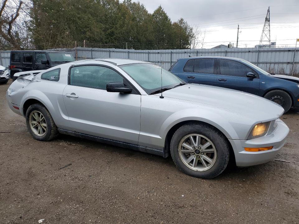 Продажа на аукционе авто 2005 Ford Mustang, vin: 1ZVHT80N555114460, номер лота: 47012236
