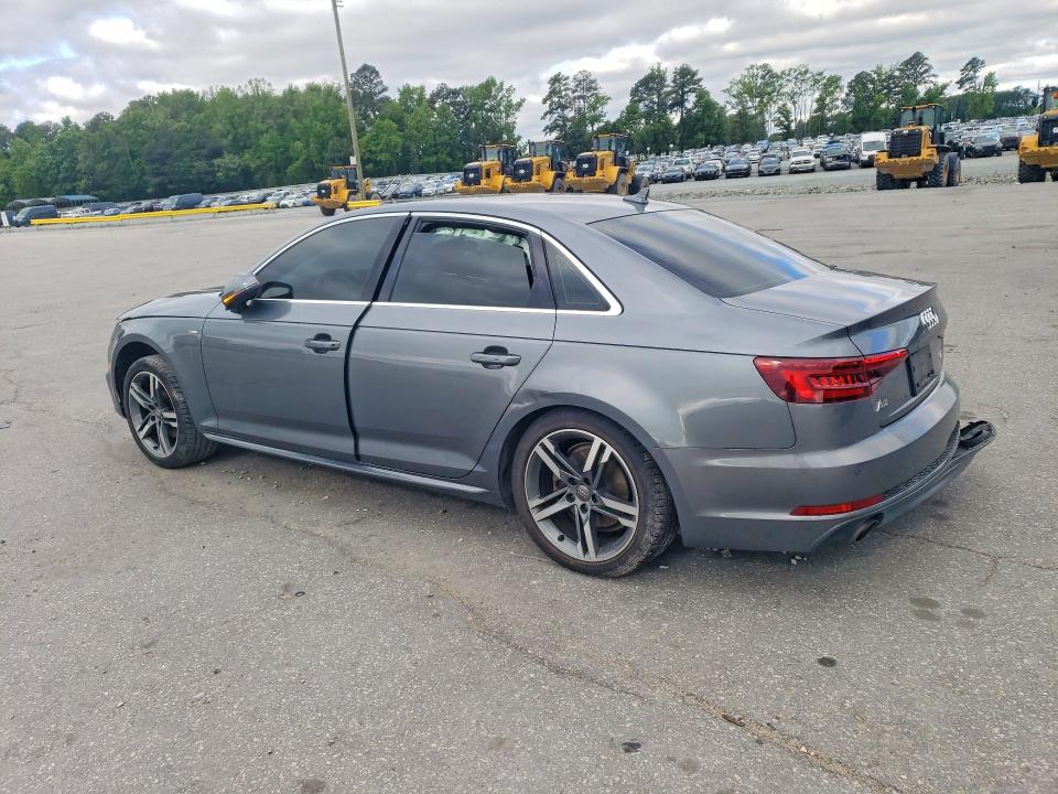 Продаж на аукціоні авто 2018 Audi A4, vin: WAULMAF40JN010448, номер лоту: 51470386