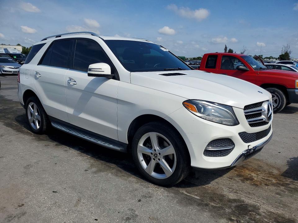 51491496 :رقم المزاد ، 4JGDA5JB5JB020998 vin ، 2018 Mercedes-benz Gle مزاد بيع