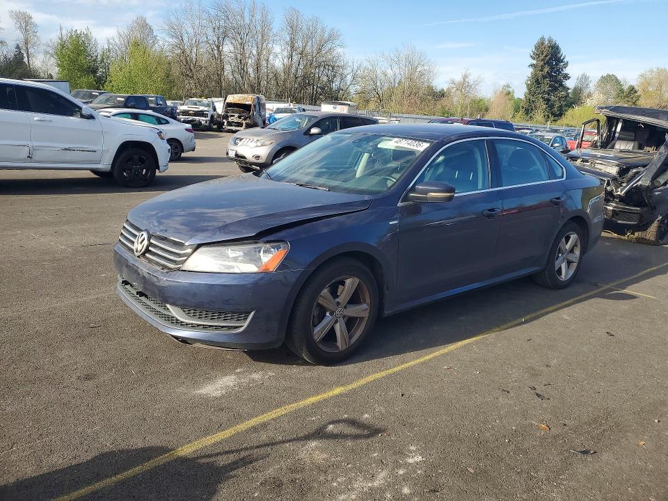 48714036 :رقم المزاد ، 1VWAT7A34EC035155 vin ، 2014 Volkswagen Passat مزاد بيع