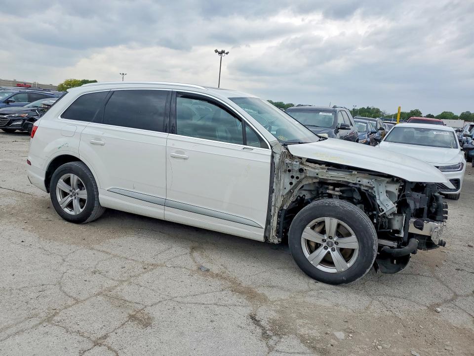 Продаж на аукціоні авто 2017 Audi Q7, vin: WA1AHAF70HD050385, номер лоту: 50774706