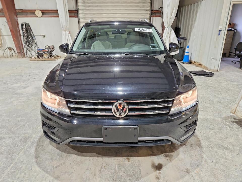 Aukcja sprzedaży 2018 Volkswagen Tiguan, vin: 3VV2B7AX8JM046361, numer aukcji: 48909176