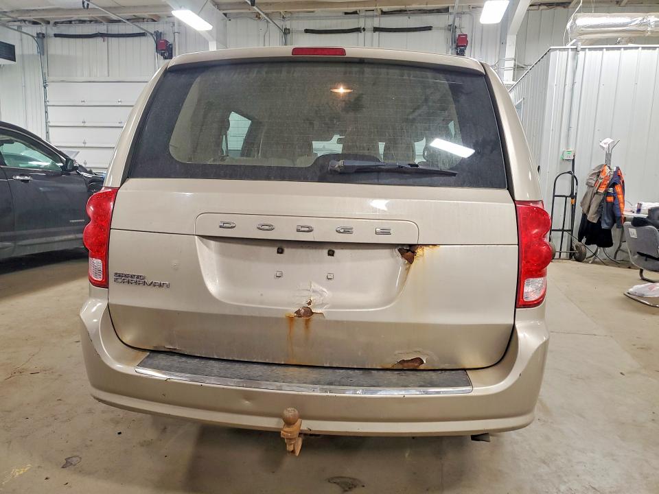 48401776 :رقم المزاد ، 2C4RDGBG1ER231064 vin ، 2014 Dodge Grand Caravan مزاد بيع