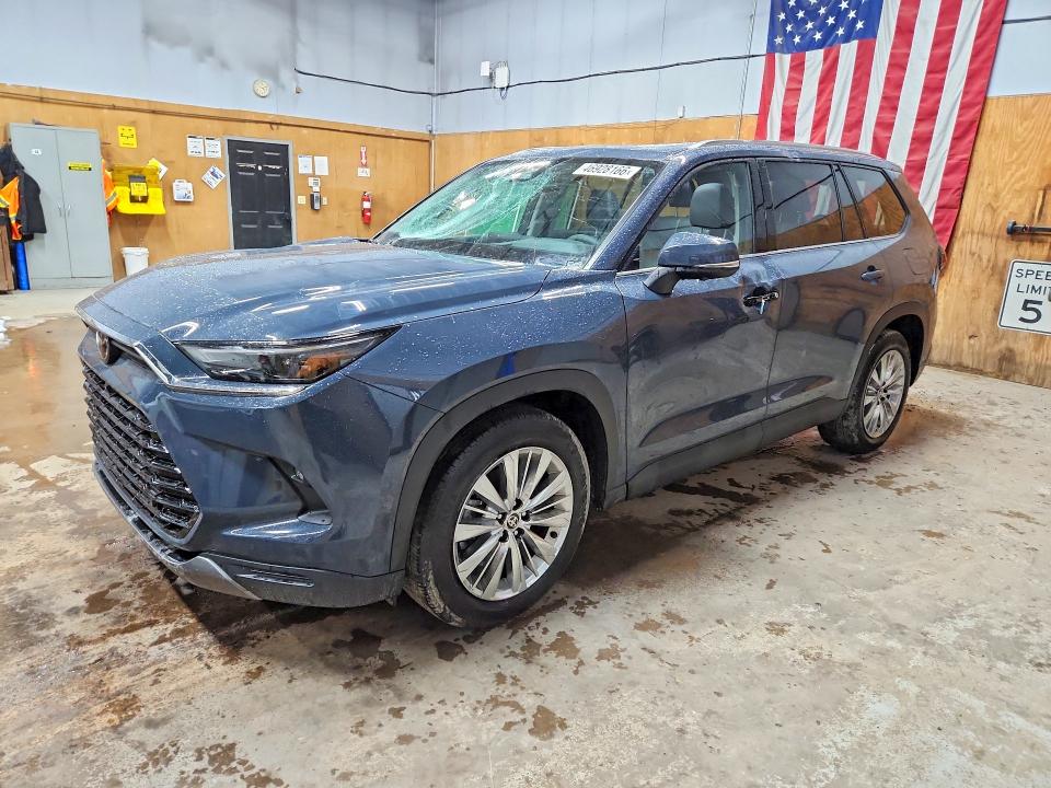 Продажа на аукционе авто 2026 Toyota Grand Highlander, vin: 5TDAAAB58TS117746, номер лота: 46928166