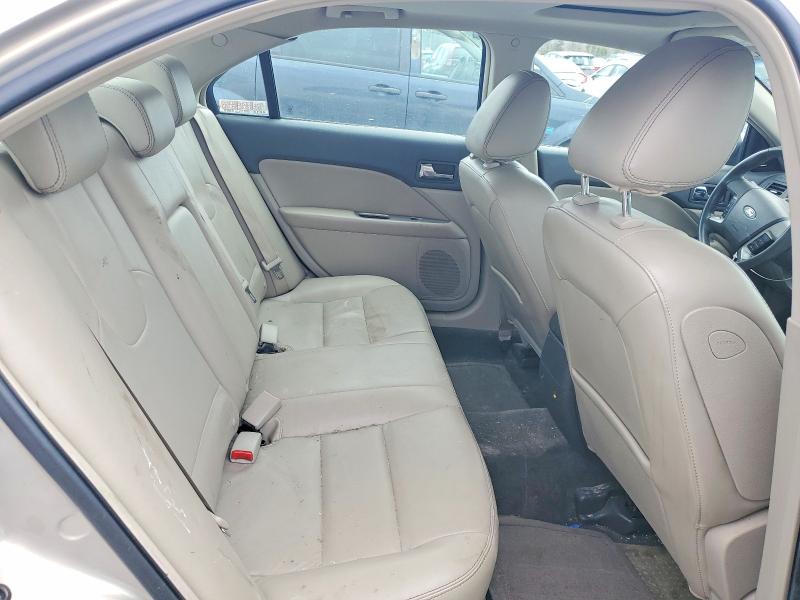 50131036 :رقم المزاد ، 3FAHP0CG8AR212451 vin ، 2010 Ford Fusion Sel V6 4dr Awd مزاد بيع