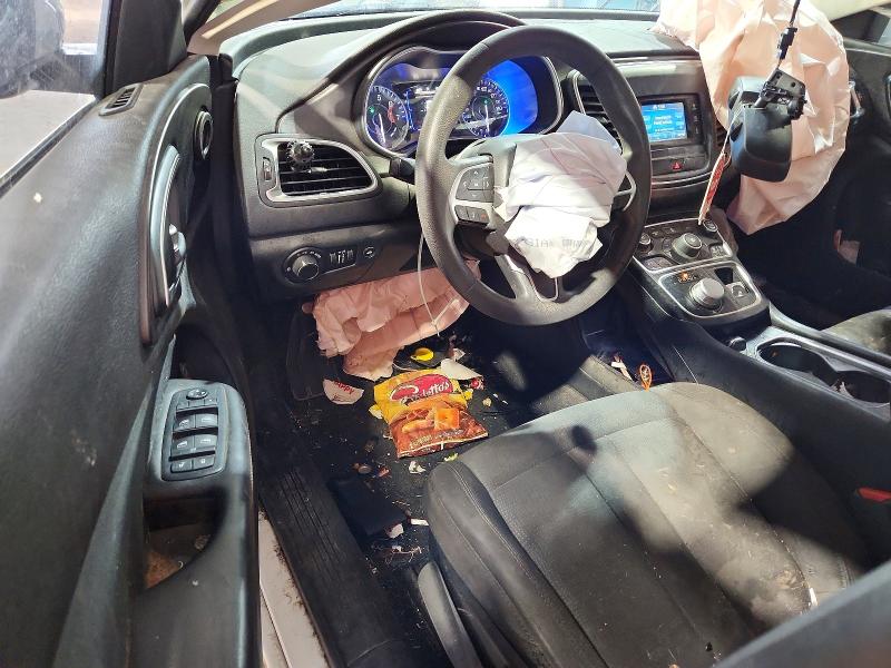 50925276 :رقم المزاد ، 1C3CCCAB8FN711550 vin ، 2015 Chrysler 200 مزاد بيع