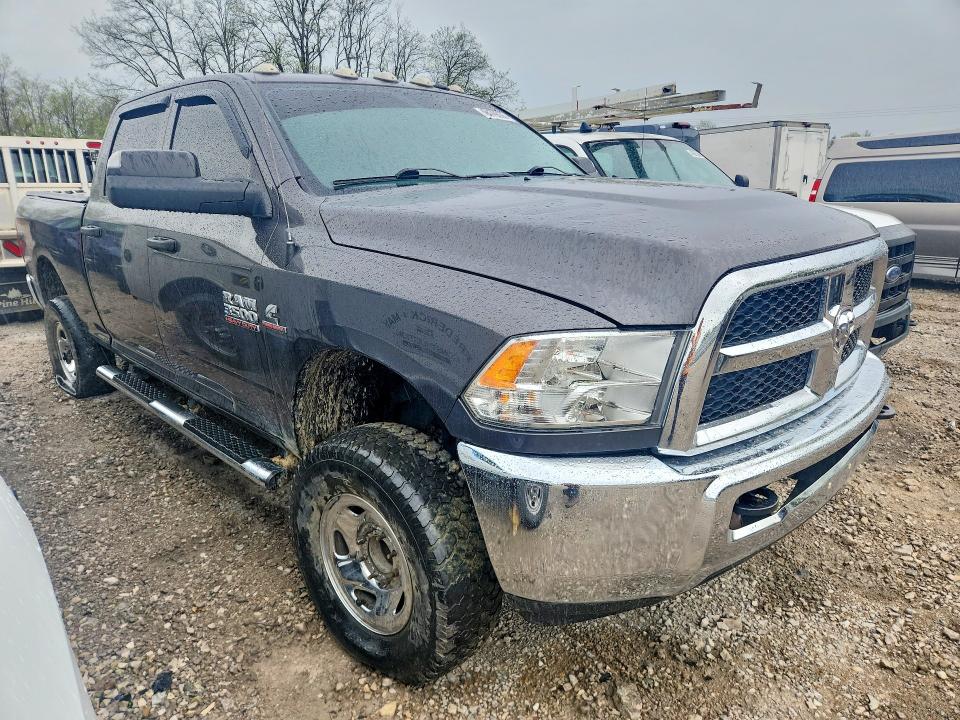 49479836 :رقم المزاد ، 3C63R3CL4HG791335 vin ، 2017 Ram Ram مزاد بيع