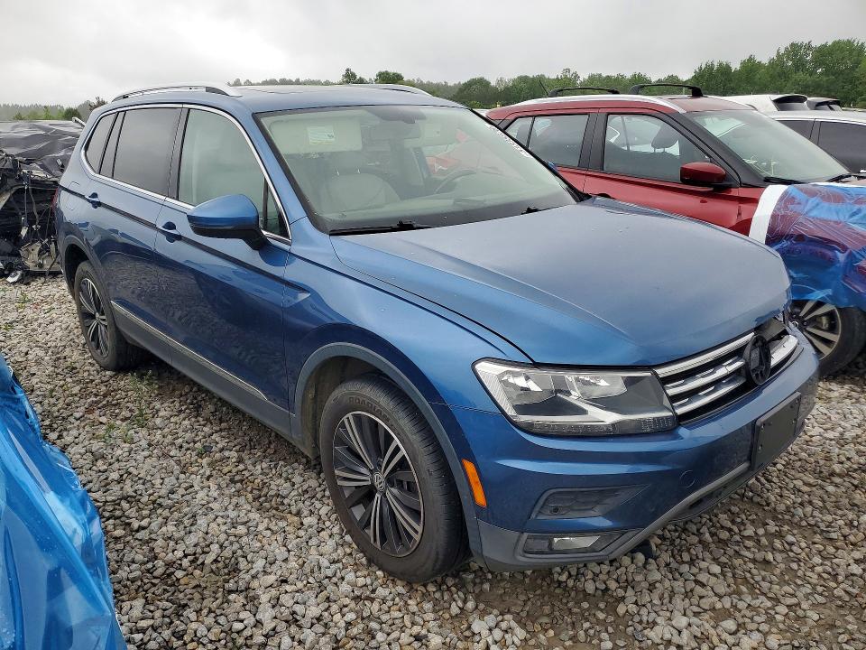 51335576 :رقم المزاد ، 3VV2B7AX4KM054085 vin ، 2019 Volkswagen Tiguan مزاد بيع