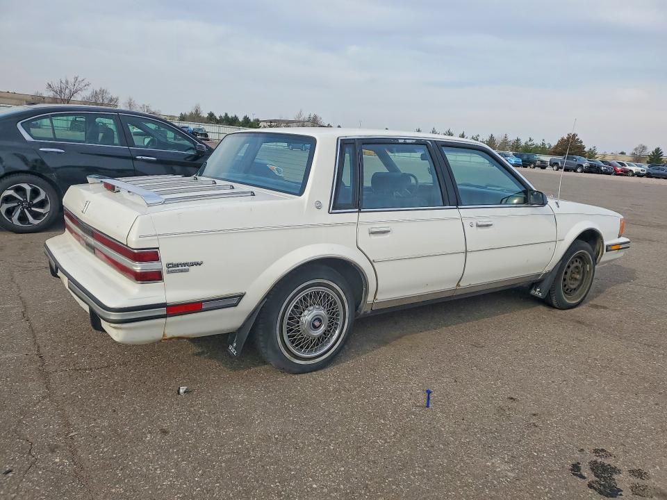 48865116 :رقم المزاد ، 1G4AL51WXJT435907 vin ، 1988 Buick Century مزاد بيع