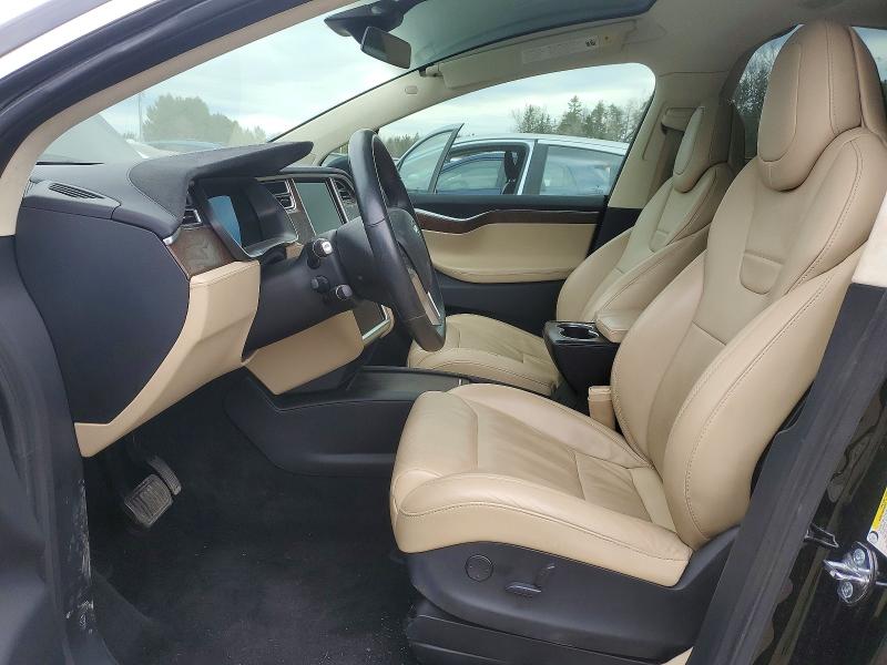 Продажа на аукционе авто 2017 Tesla Model X, vin: 5YJXCDE24HF052333, номер лота: 50042546