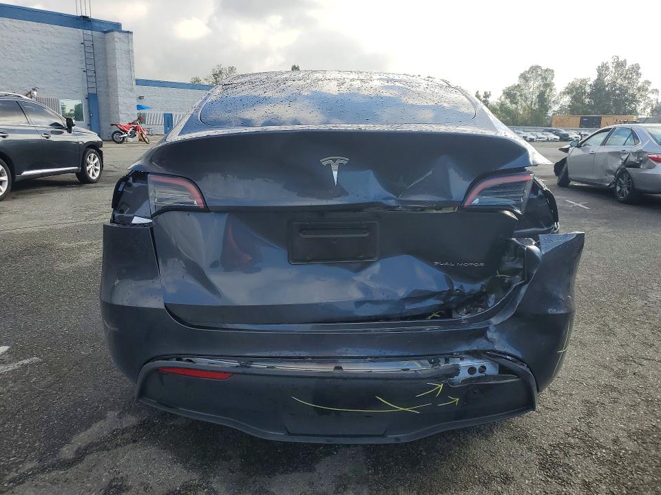2023 Tesla Model Y მანქანა იყიდება აუქციონზე, vin: 7SAYGDEE4PF906516, აუქციონის ნომერი: 48192916