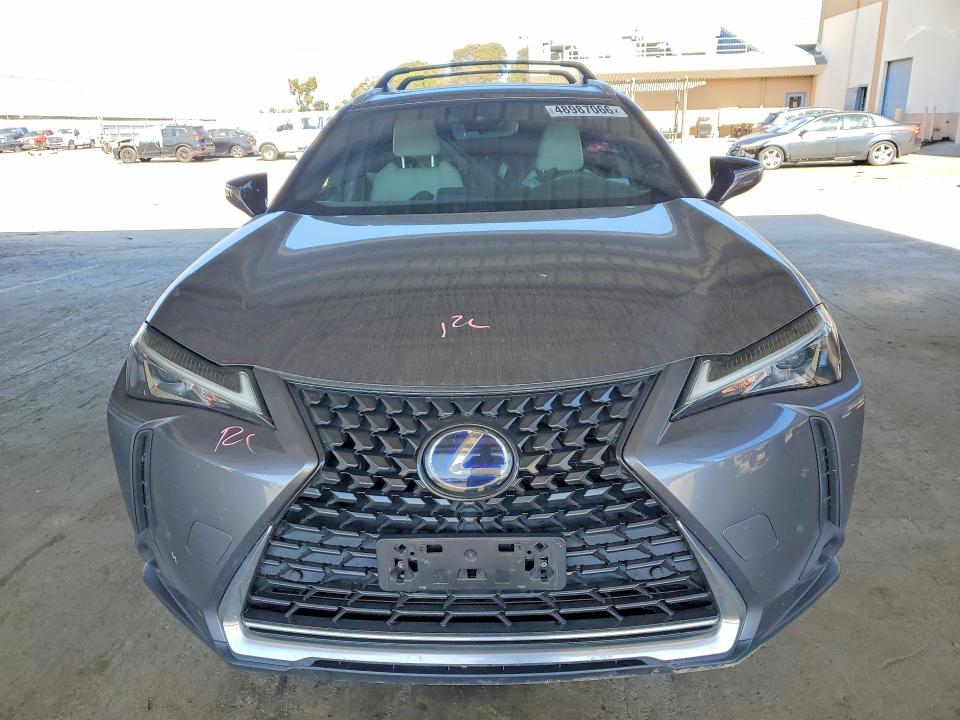 48987066 :رقم المزاد ، JTHP9JBH7L2032996 vin ، 2020 Lexus Ux 250h مزاد بيع
