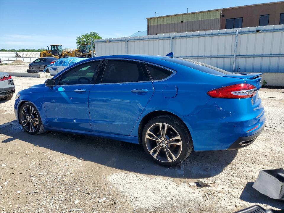 51365196 :رقم المزاد ، 3FA6P0K92LR169920 vin ، 2020 Ford Fusion مزاد بيع