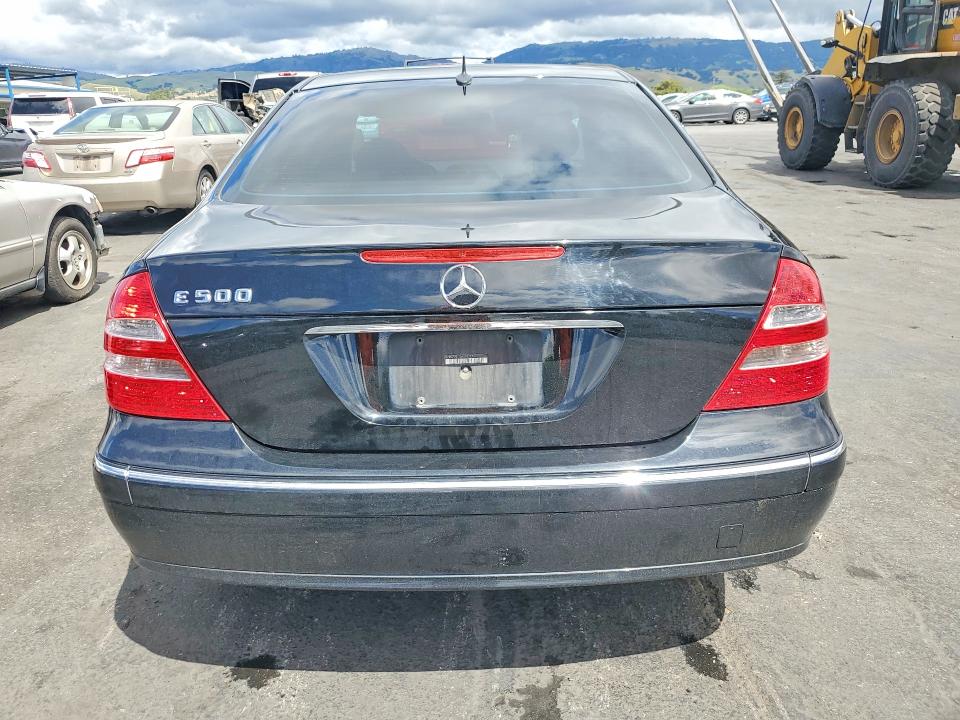 Продажа на аукционе авто 2003 Mercedes-benz E, vin: WDBUF70J13A279277, номер лота: 49623356