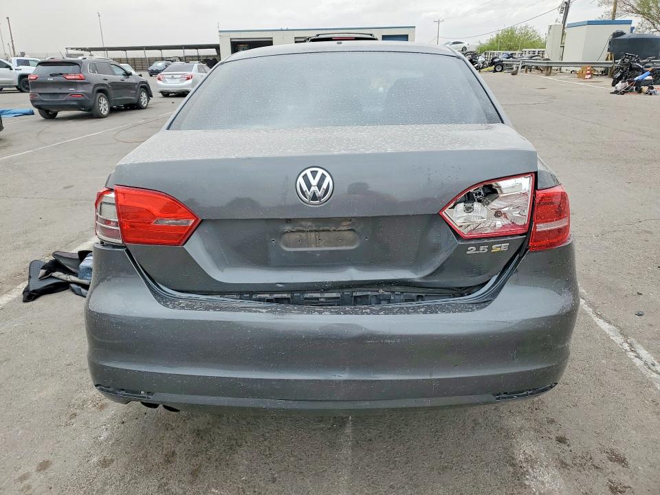 2011 Volkswagen Jetta მანქანა იყიდება აუქციონზე, vin: 3VWDZ7AJ0BM373687, აუქციონის ნომერი: 49939306