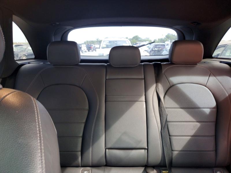 48991256 :رقم المزاد ، W1N0G8DB4MF883375 vin ، 2021 Mercedes-benz Glc مزاد بيع