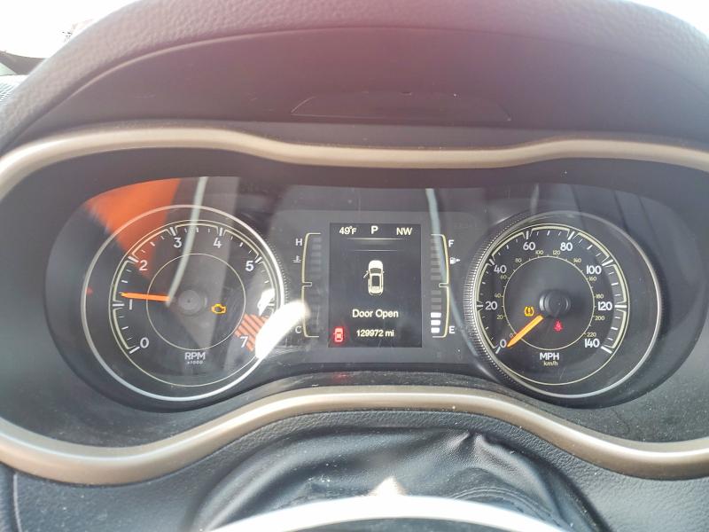 48857526 :رقم المزاد ، 1C4PJLCB9FW516843 vin ، 2015 Jeep Cherokee مزاد بيع