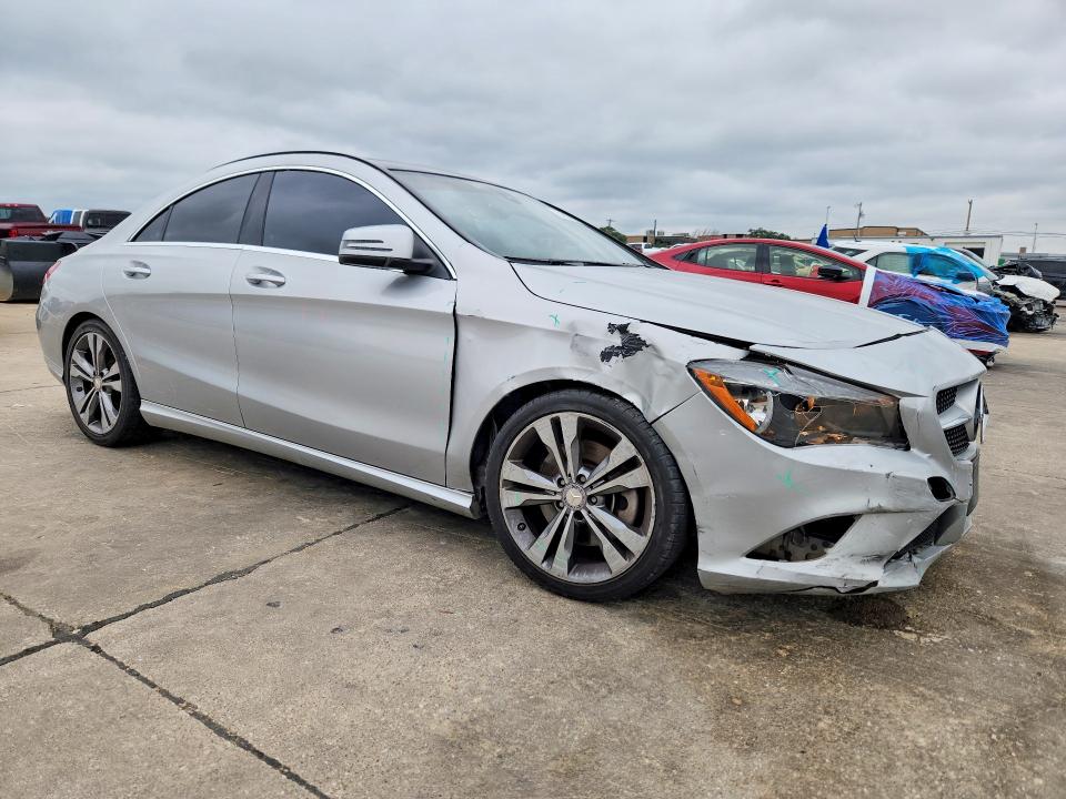 51905656 :رقم المزاد ، WDDSJ4EB5GN355532 vin ، 2016 Mercedes-benz Cla مزاد بيع