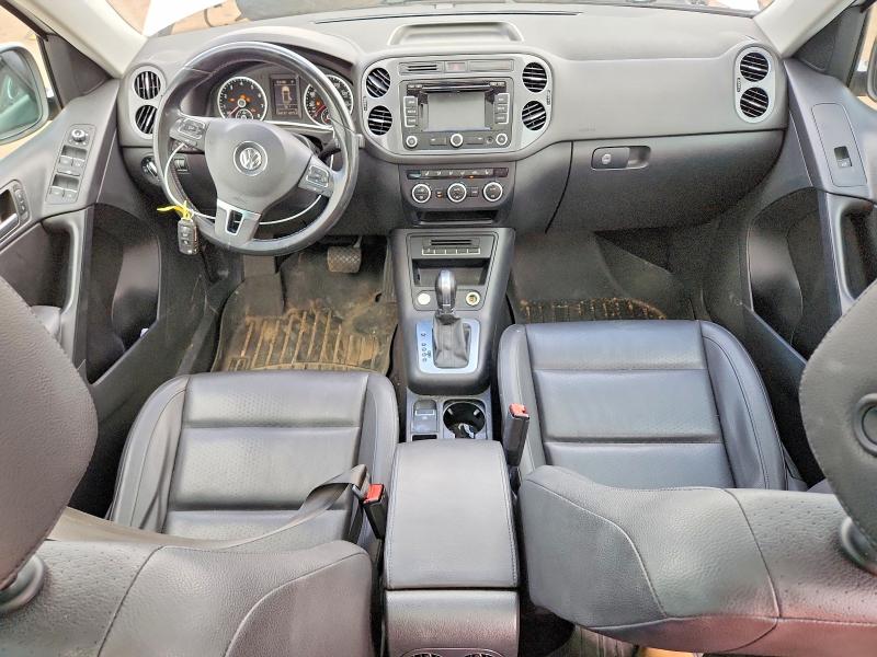 2015 Volkswagen Tiguan მანქანა იყიდება აუქციონზე, vin: WVGAV7AX7FW505092, აუქციონის ნომერი: 49601786