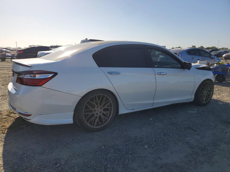 Aukcja sprzedaży 2017 Honda Accord, vin: 1HGCR3F80HA010083, numer aukcji: 51608876