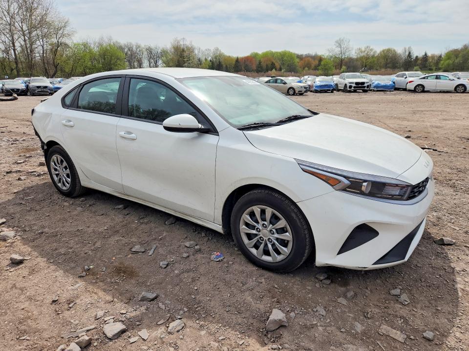 2023 Kia Forte მანქანა იყიდება აუქციონზე, vin: 3KPF24AD2PE685004, აუქციონის ნომერი: 49953816