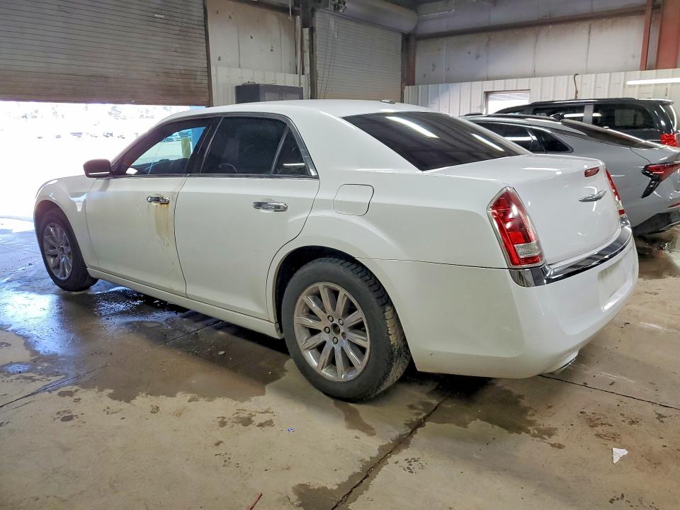 50300486 :رقم المزاد ، 2C3CA5CG0BH579879 vin ، 2011 Chrysler 300 مزاد بيع