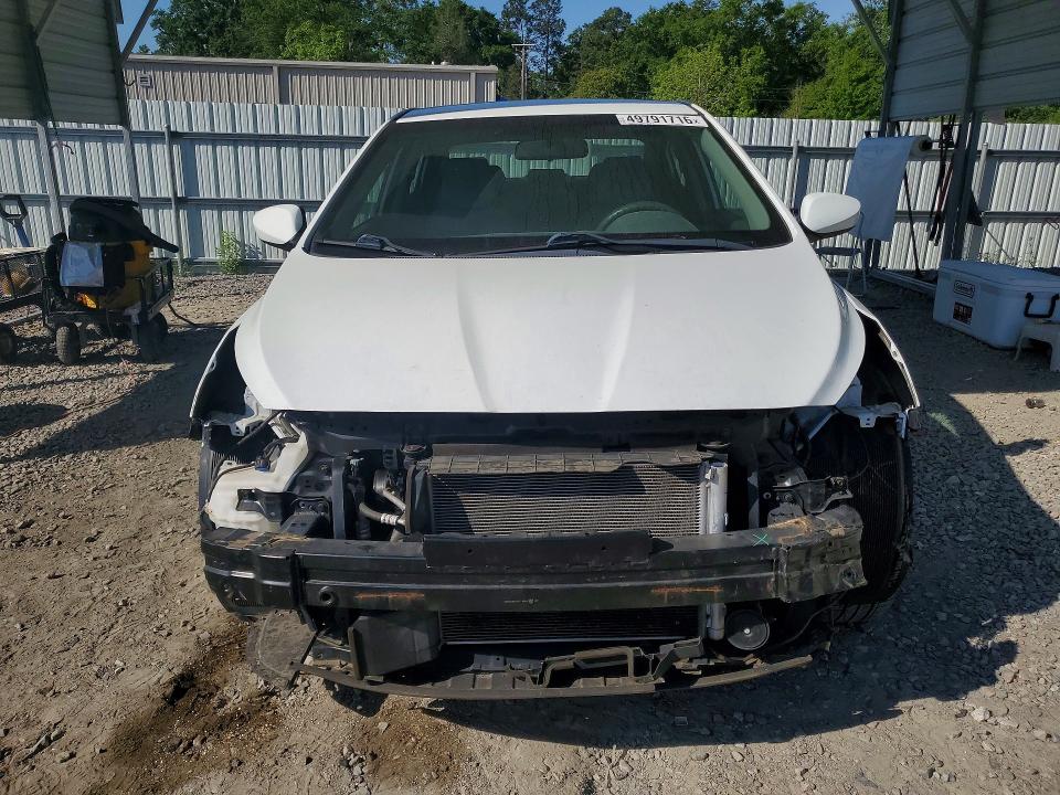 49791716 :رقم المزاد ، KMHCT4AE8HU319605 vin ، 2017 Hyundai Accent مزاد بيع
