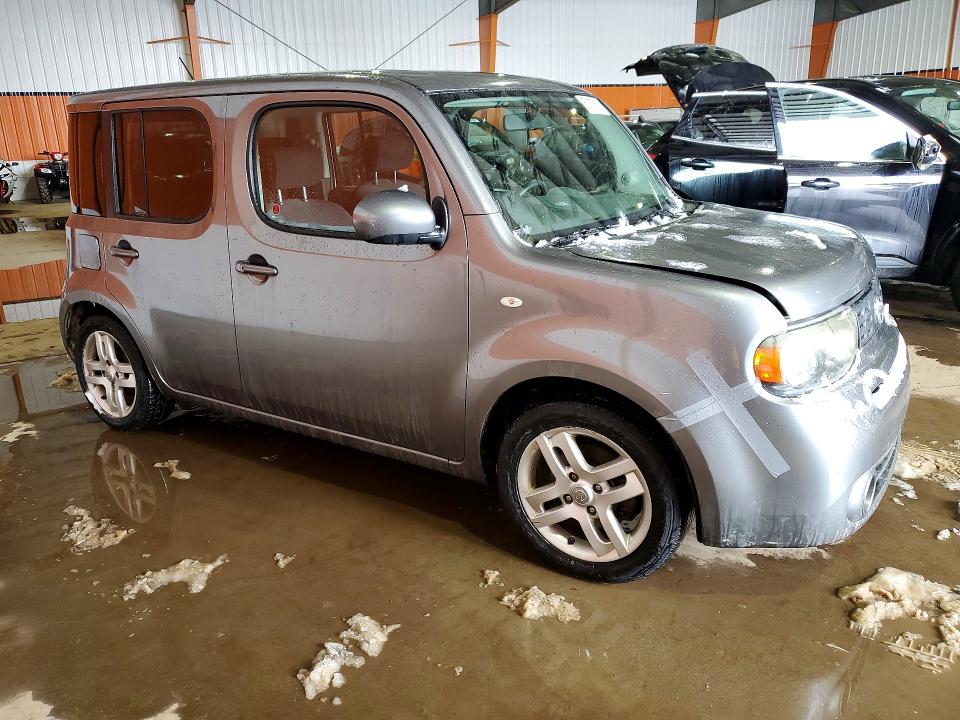 50107626 :رقم المزاد ، JN8AZ2KR7AT161015 vin ، 2010 Nissan Cube مزاد بيع