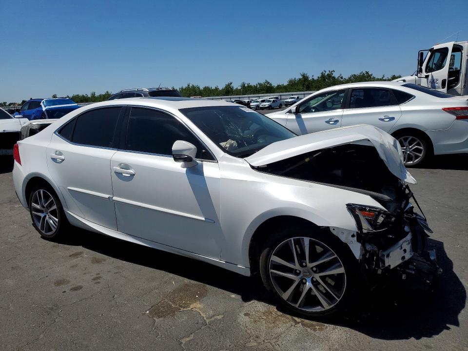 2020 Lexus Is მანქანა იყიდება აუქციონზე, vin: JTHDA1D2XL5106770, აუქციონის ნომერი: 50193116
