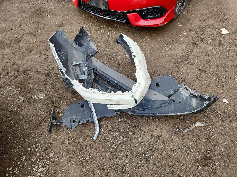 47605016 :رقم المزاد ، 2HKRM3H38FH001095 vin ، 2015 Honda Cr-v مزاد بيع