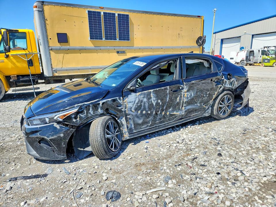 Продажа на аукционе авто 2022 Kia Forte, vin: 3KPF24AD2NE450325, номер лота: 51674786