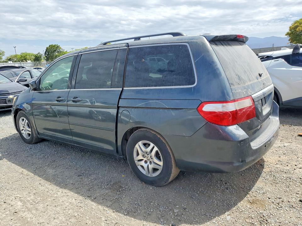 52018596 :رقم المزاد ، 5FNRL38815B085028 vin ، 2005 Honda Odyssey مزاد بيع