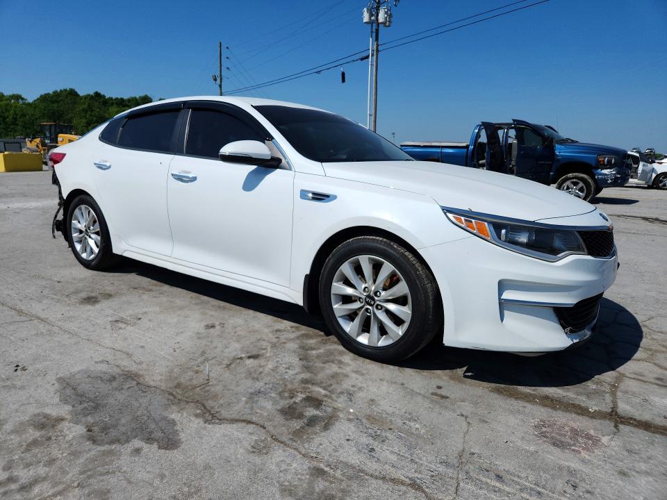 Продажа на аукционе авто 2018 Kia Optima, vin: 5XXGT4L35JG252877, номер лота: 55742496